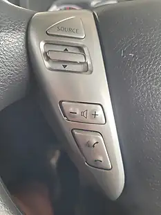 Used 2014 Nissan Note Acenta Premium Silver - Interior and Exterior details 19