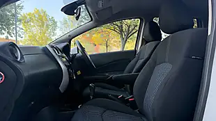 Used 2014 Nissan Note Acenta Premium White - Interior and Exterior details 16