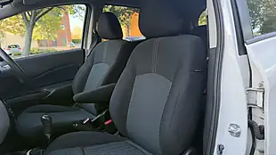 Used 2014 Nissan Note Acenta Premium White - Interior and Exterior details 17