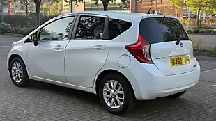Used 2014 Nissan Note Acenta Premium White - Interior and Exterior details 8