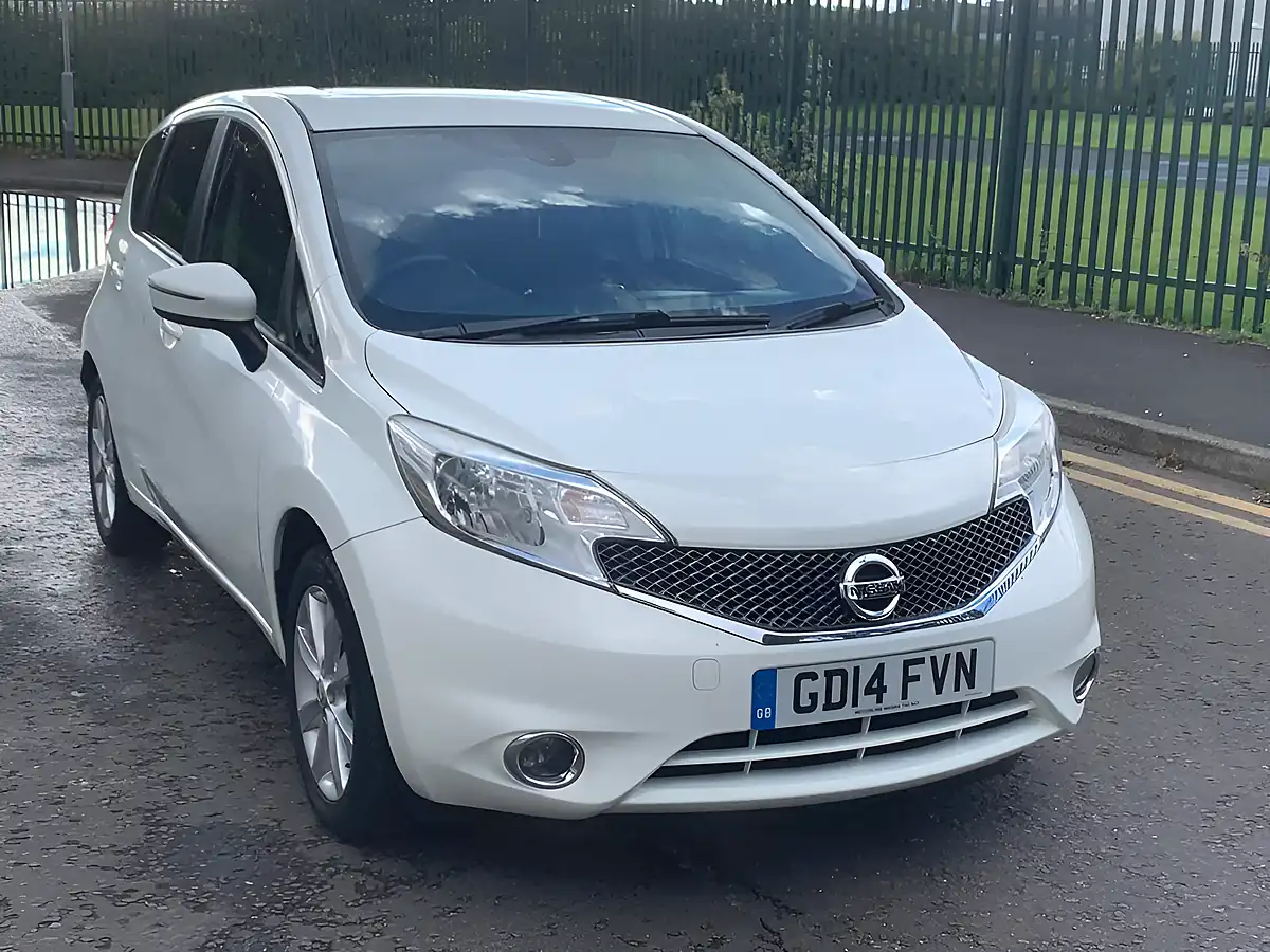Used 2014 Nissan Note Acenta Premium White - Interior and Exterior details 17