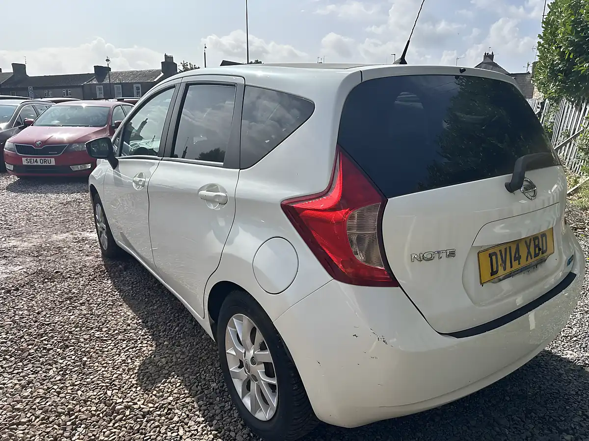Used 2014 Nissan Note Acenta Premium White - Interior and Exterior details 10