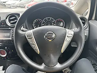 Used 2014 Nissan Note Acenta Premium White - Interior and Exterior details 16