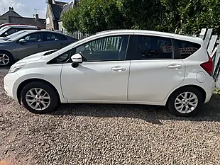 Used 2014 Nissan Note Acenta Premium White - Interior and Exterior details 8
