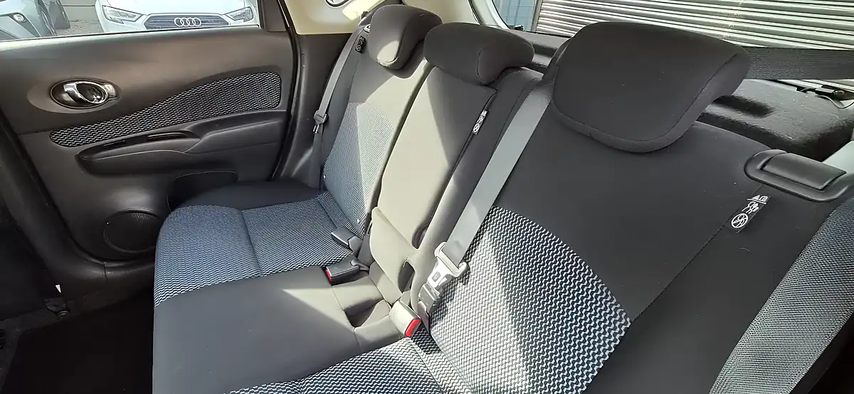 Used 2014 Nissan Note Acenta Premium White - Interior and Exterior details 18