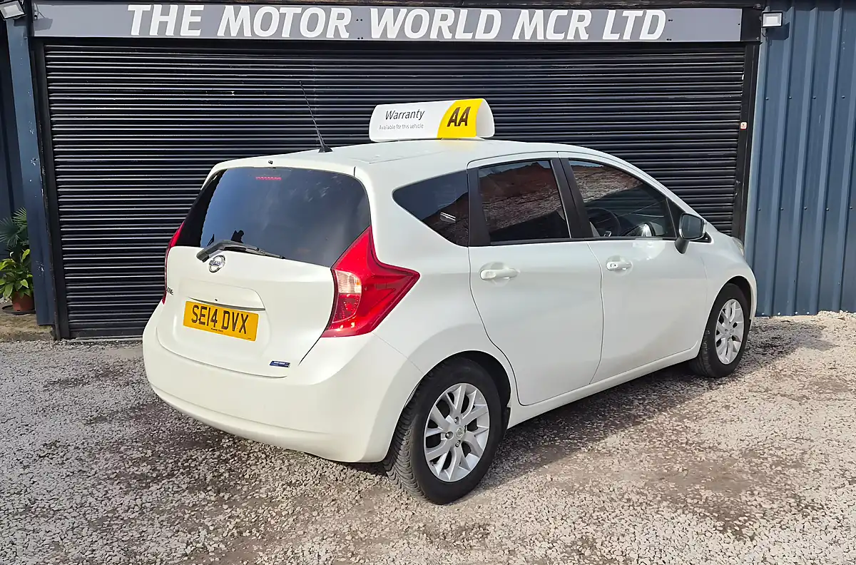 Used 2014 Nissan Note Acenta Premium White - Interior and Exterior details 4