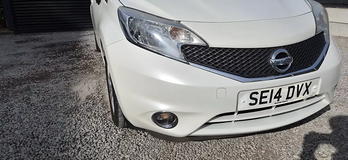 Used 2014 Nissan Note Acenta Premium White - Interior and Exterior details 9