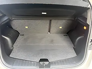 Used 2014 Nissan Note Acenta Premium White - Interior and Exterior details 11
