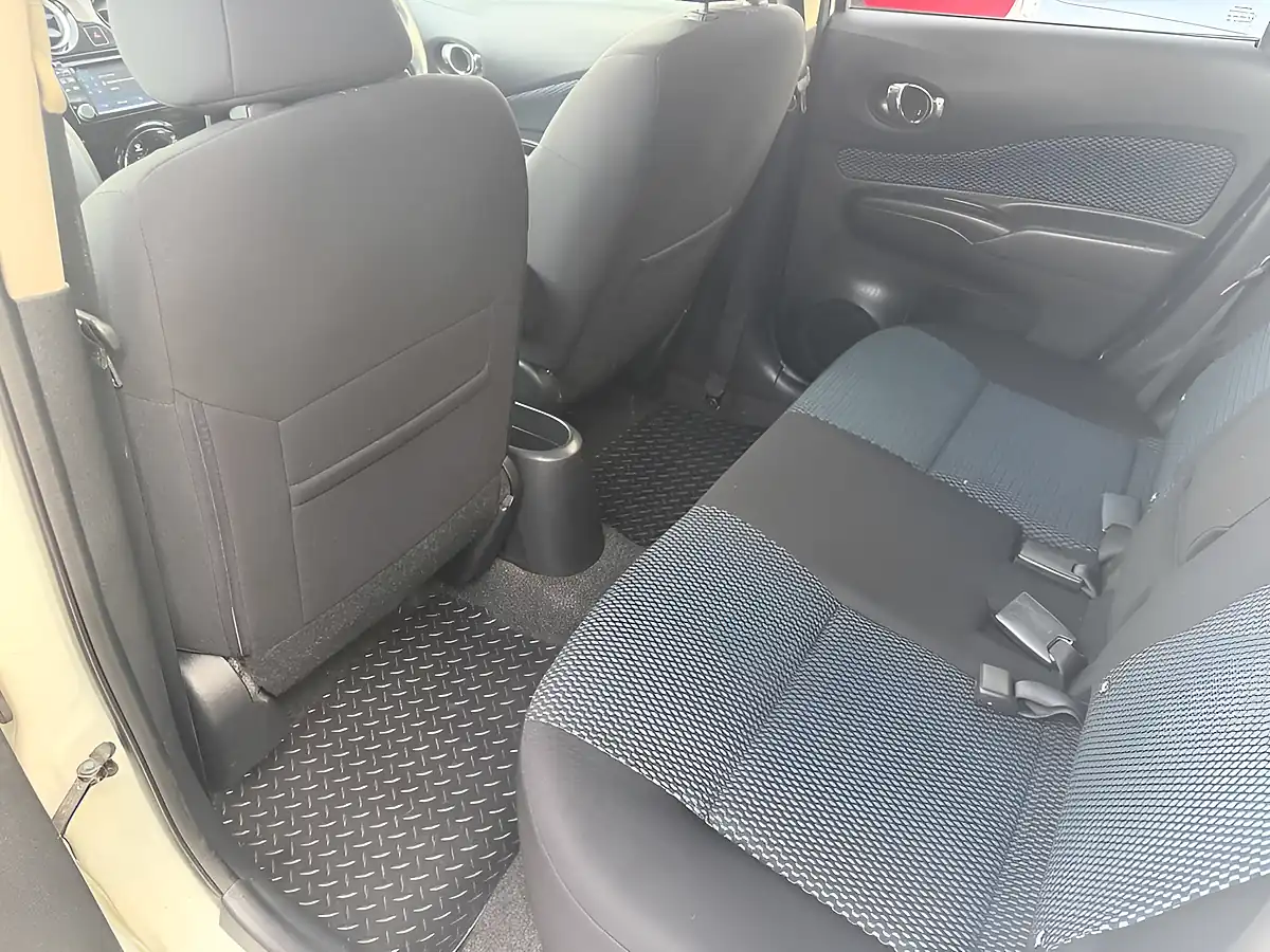 Used 2014 Nissan Note Acenta Premium White - Interior and Exterior details 13