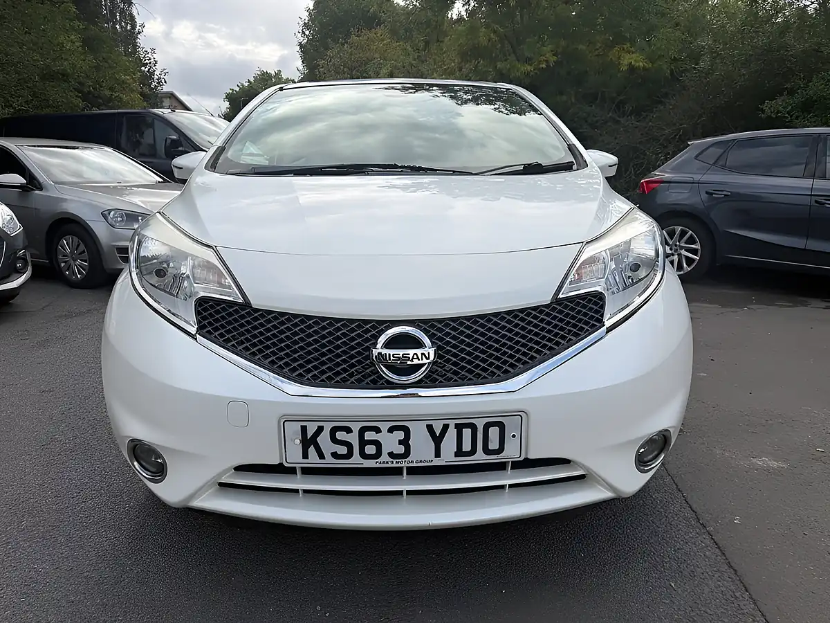 Used 2014 Nissan Note Acenta Premium White - Interior and Exterior details 2