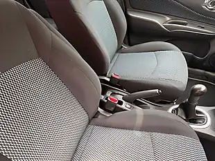 Used 2014 Nissan Note Acenta Silver - Interior and Exterior details 13