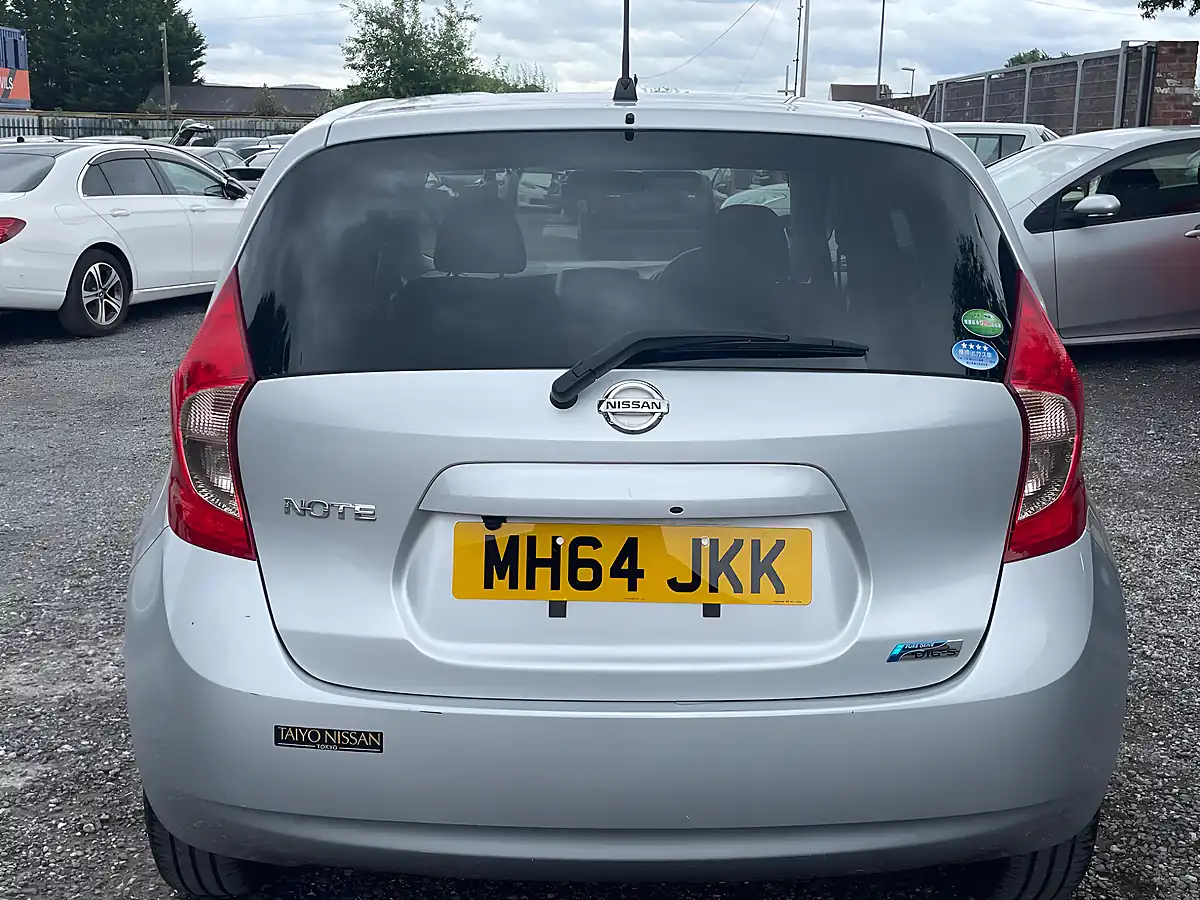 Used 2014 Nissan Note Acenta Silver - Interior and Exterior details 6