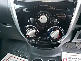 Used 2014 Nissan Note Acenta White - Interior and Exterior details 10