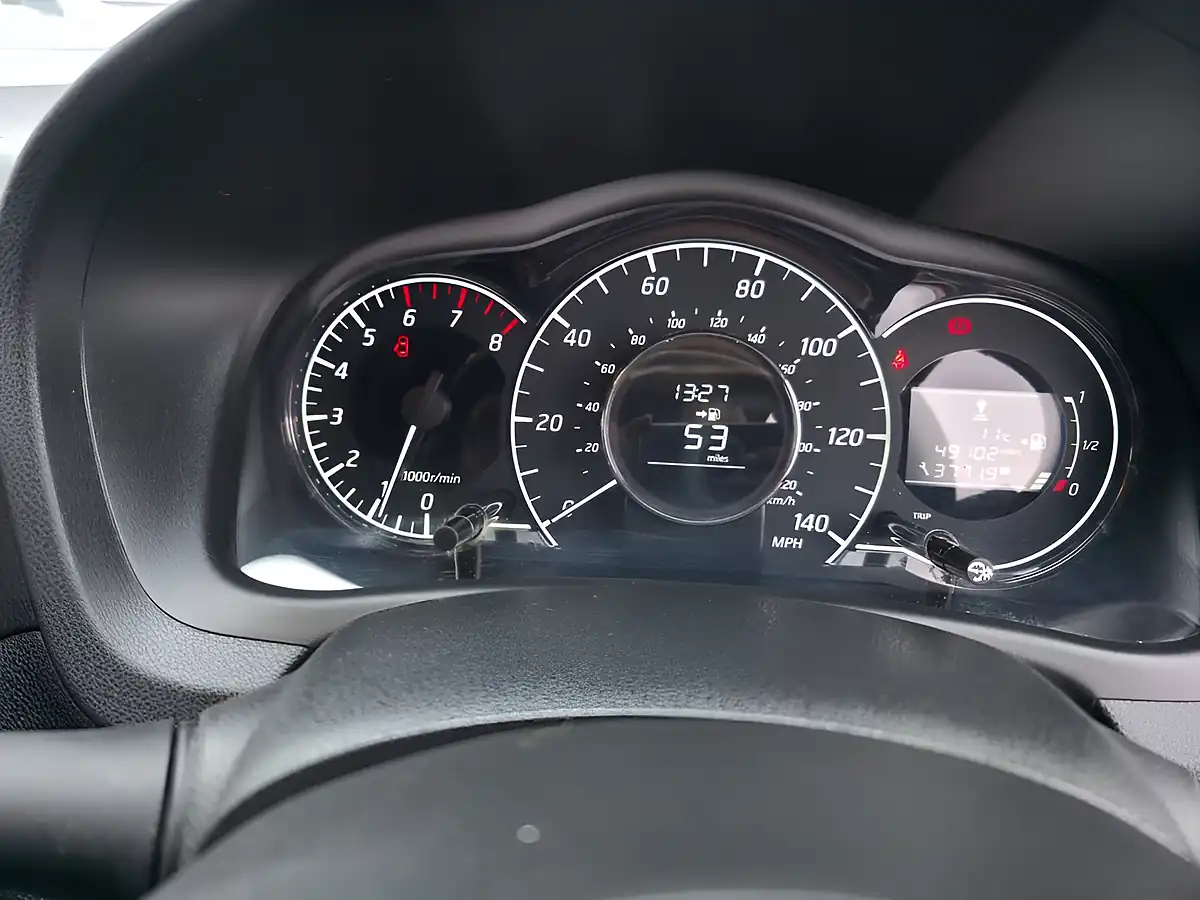 Used 2014 Nissan Note Acenta White - Interior and Exterior details 12