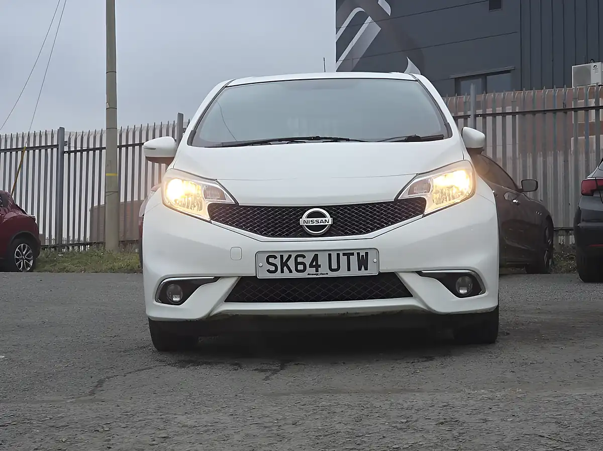 Used 2014 Nissan Note Acenta White - Interior and Exterior details 3