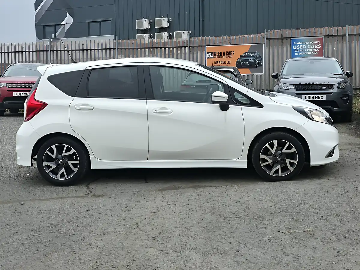 Used 2014 Nissan Note Acenta White - Interior and Exterior details 7