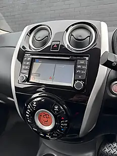 Used 2014 Nissan Note Tekna Force Red Metallic - Interior and Exterior details 18