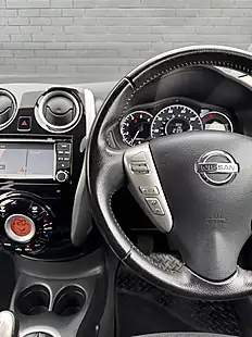 Used 2014 Nissan Note Tekna Force Red Metallic - Interior and Exterior details 20