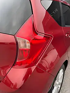 Used 2014 Nissan Note Tekna Force Red Metallic - Interior and Exterior details 7