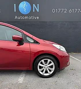 Used 2014 Nissan Note Tekna Force Red Metallic - Interior and Exterior details 8