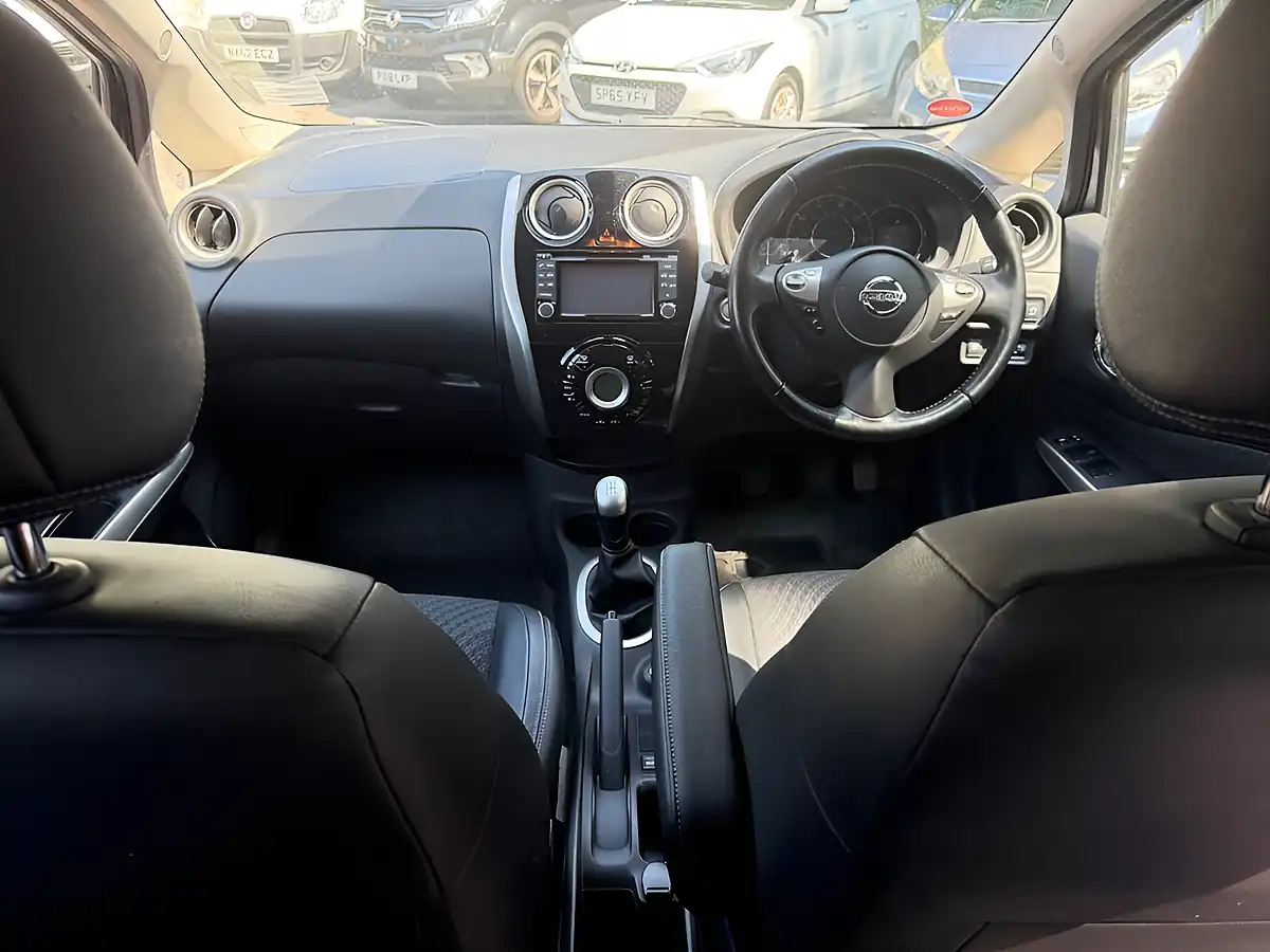 Used 2014 Nissan Note Tekna Grey - Interior and Exterior details 14