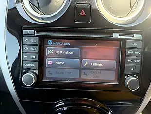 Used 2014 Nissan Note Tekna Grey - Interior and Exterior details 18