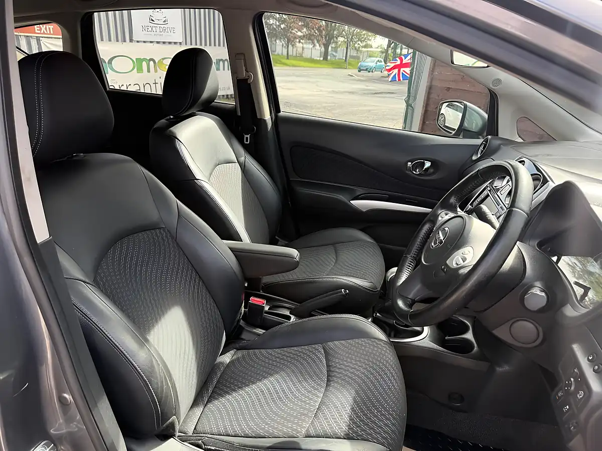 Used 2014 Nissan Note Tekna Grey - Interior and Exterior details 11