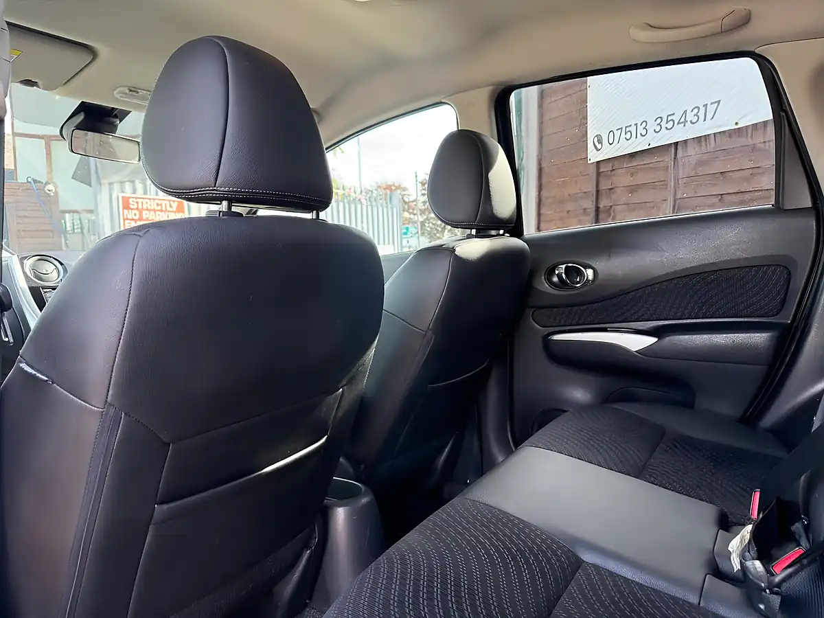 Used 2014 Nissan Note Tekna Grey - Interior and Exterior details 12