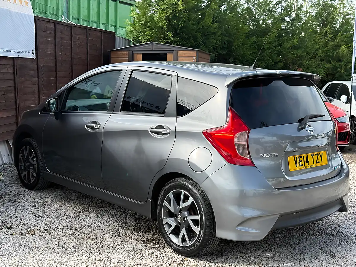 Used 2014 Nissan Note Tekna Grey - Interior and Exterior details 4