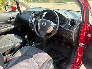 Used 2014 Nissan Note Tekna Red - Interior and Exterior details 12