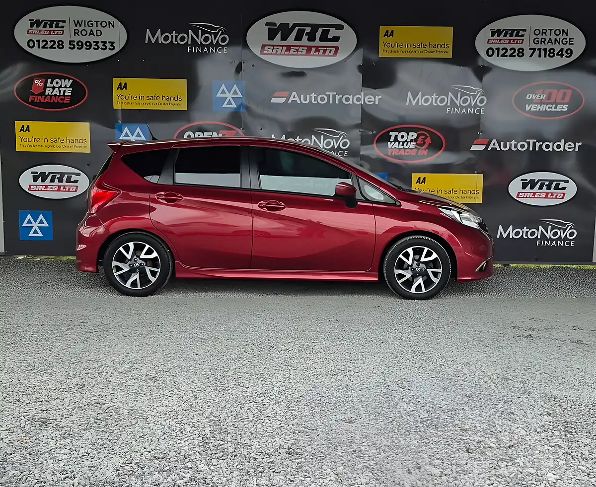 Used 2014 Nissan Note Tekna Red - Interior and Exterior details 5