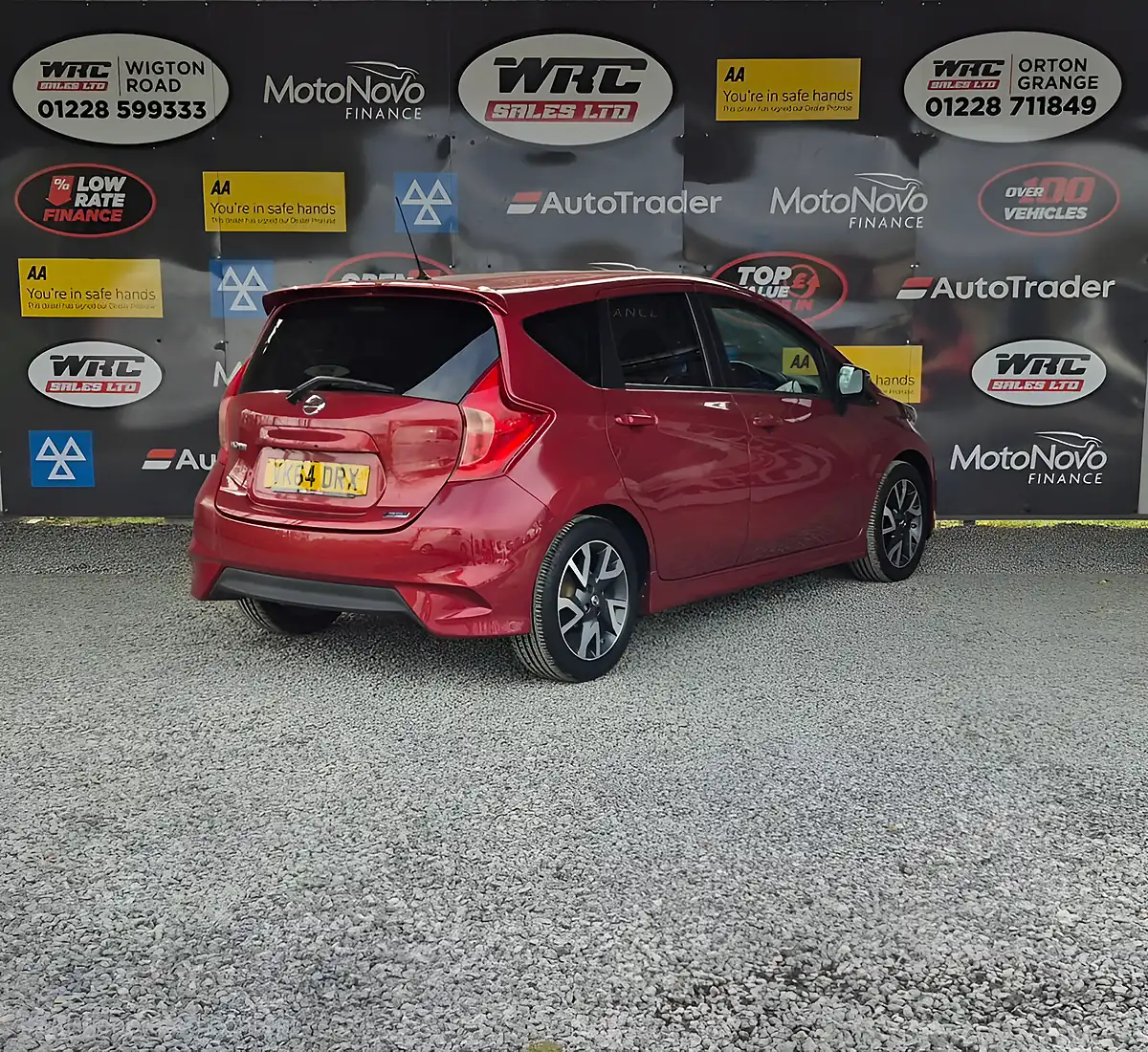 Used 2014 Nissan Note Tekna Red - Interior and Exterior details 6