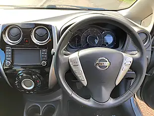 Used 2014 Nissan Note Tekna Silver - Interior and Exterior details 15