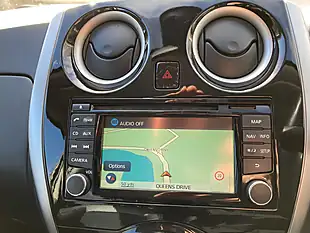 Used 2014 Nissan Note Tekna Silver - Interior and Exterior details 19