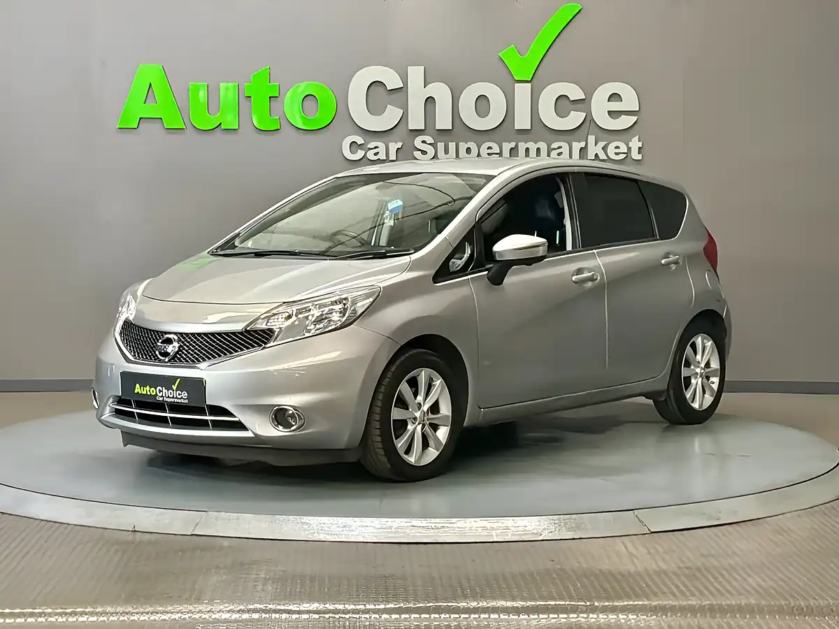 Used 2014 Nissan Note Tekna Silver - Interior and Exterior details 9