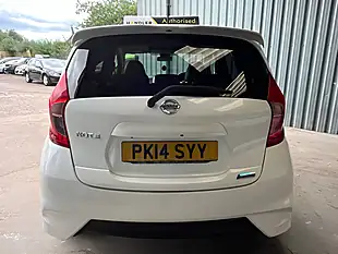 Used 2014 Nissan Note Tekna White - Interior and Exterior details 11