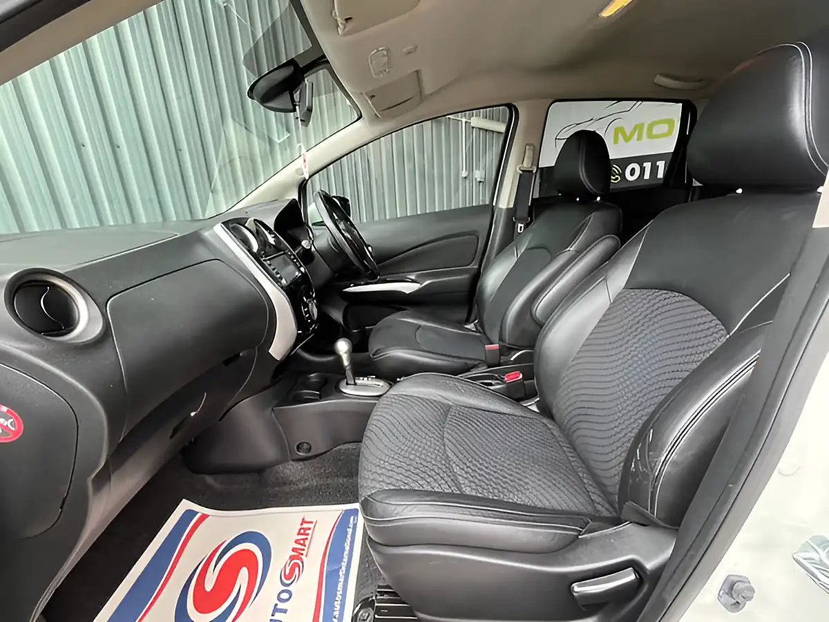 Used 2014 Nissan Note Tekna White - Interior and Exterior details 15