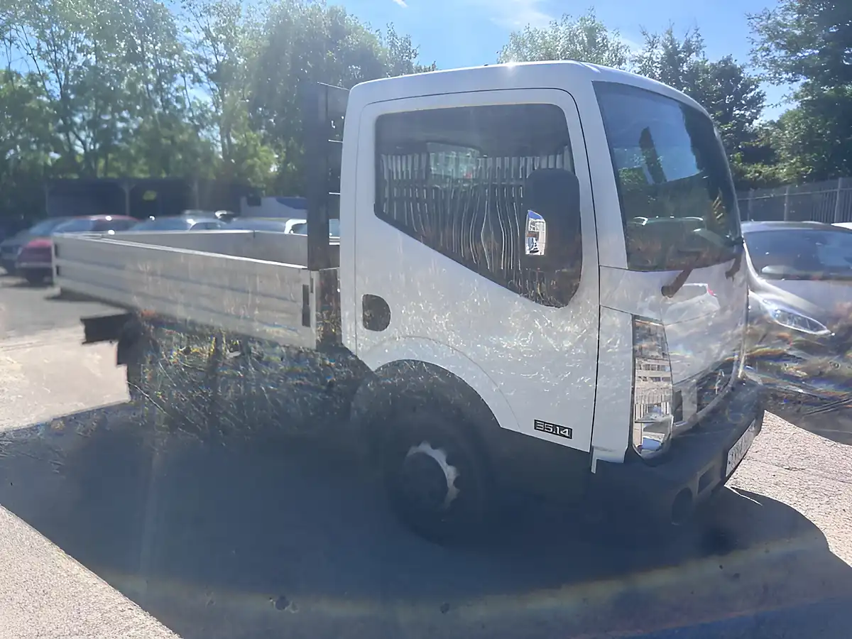 Used 2014 Nissan NT400 Cabstar 35.14 L1 2dr White - Interior and Exterior details 2