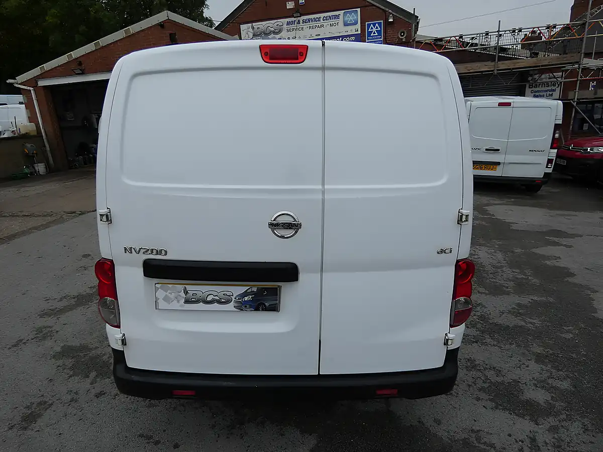 Used 2014 Nissan NV200 Acenta White - Interior and Exterior details 13