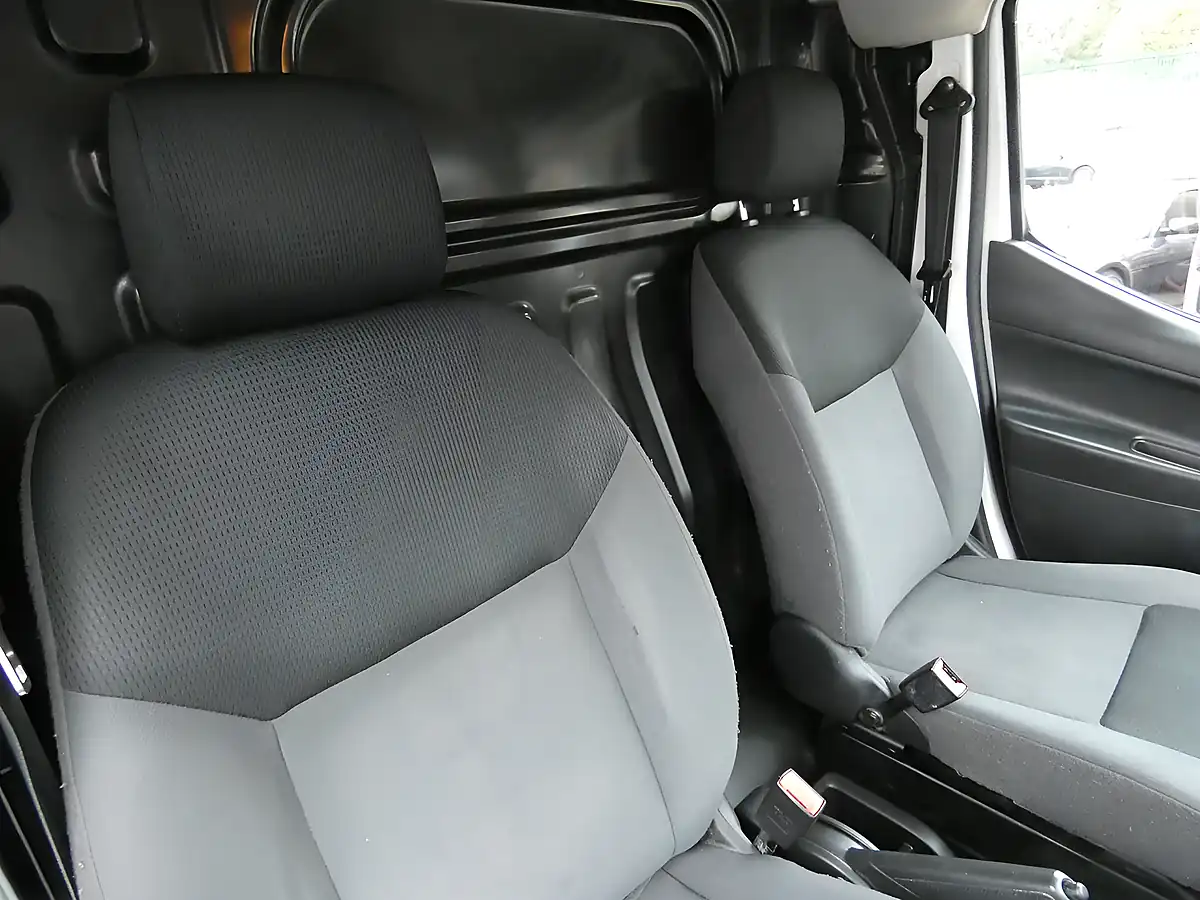 Used 2014 Nissan NV200 Acenta White - Interior and Exterior details 15