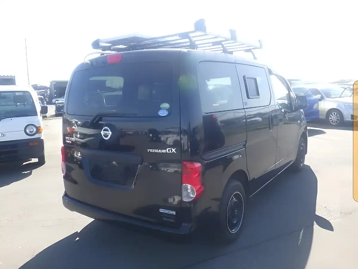 Used 2014 Nissan NV200 Premium Gx Black - Interior and Exterior details 4