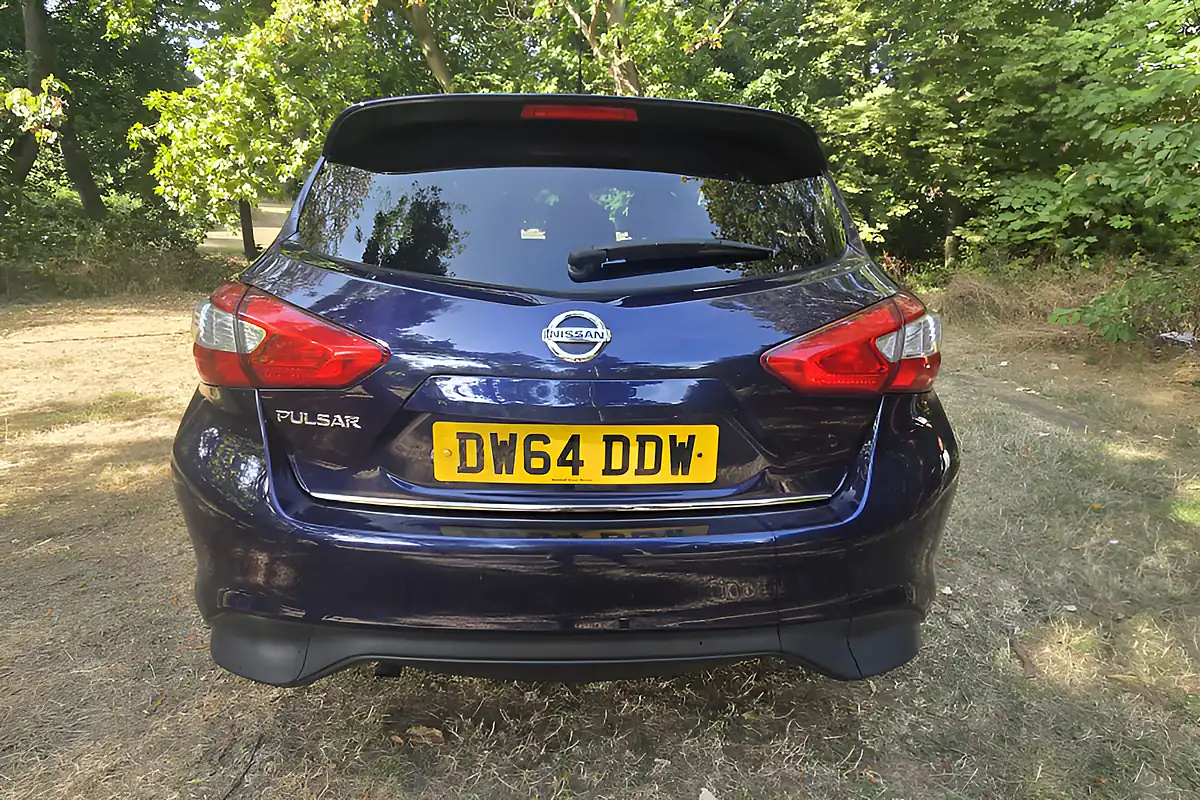Used 2014 Nissan Pulsar N-Tec Blue - Interior and Exterior details 6