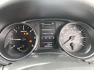 Used 2014 Nissan Pulsar Tekna White - Interior and Exterior details 14