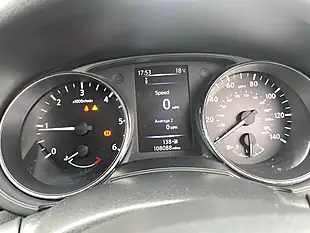 Used 2014 Nissan Pulsar Tekna White - Interior and Exterior details 15