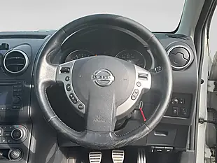 Used 2014 Nissan Qashqai 360 White - Interior and Exterior details 13