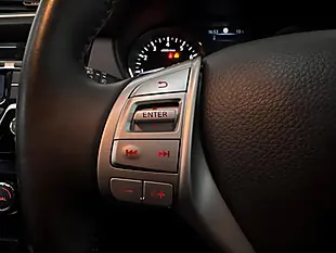 Used 2014 Nissan Qashqai Acenta 2WD Storm White - Interior and Exterior details 13