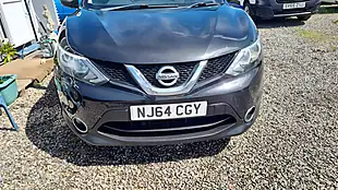 Used 2014 Nissan Qashqai Acenta Black - Interior and Exterior details 5
