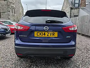 Used 2014 Nissan Qashqai Acenta Blue - Interior and Exterior details 8