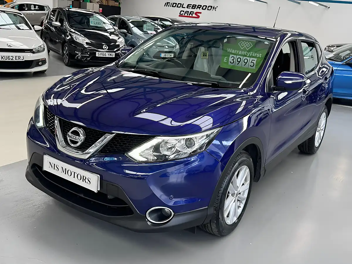 Used 2014 Nissan Qashqai Acenta Blue - Interior and Exterior details 8