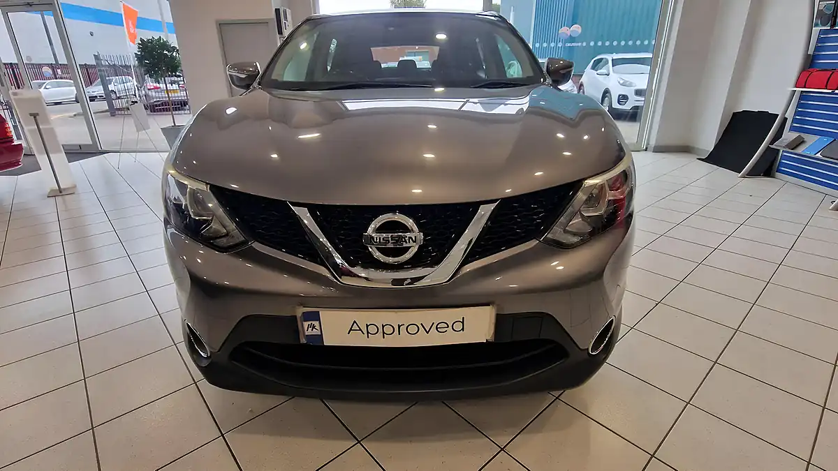Used 2014 Nissan Qashqai Acenta Grey - Interior and Exterior details 2